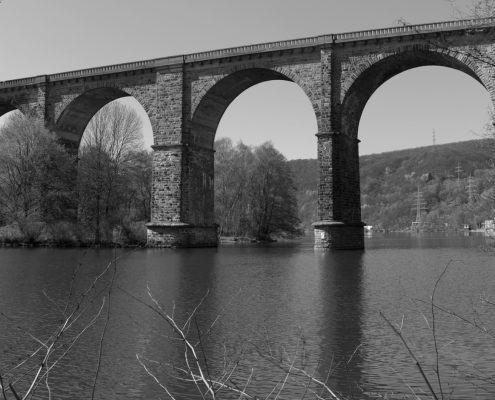 Viadukt über die Ruhr und Herdecke